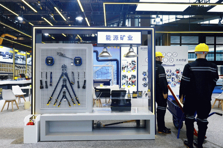 17440983552809212R31.gif cn_sz_mmbiz_gif_iaMttC3C1w3ibDAwnJadC6NQEtkUVNTvFdC8M63cnWic2e5OXRszMoYPaEvDQd1R0lwD1UTqsNDQUeOf425JTIMUg_.gif