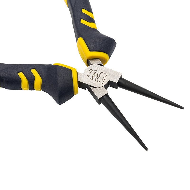 Great Wall Professional Cr-V European-Style Polished Long Round Nose Pliers